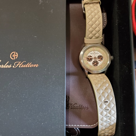 Watch - Picture 2 of 2